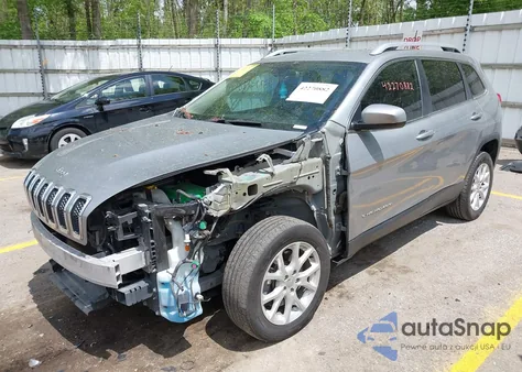 2016 Jeep Cherokee Latitude из США, поврежденный, VIN 1C4PJMCS9GW213469